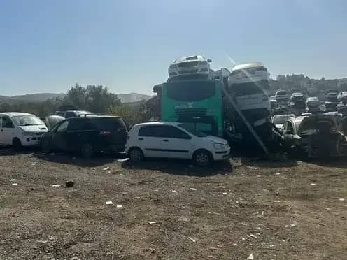 פירוק רכבים במרכז