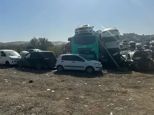 מגרש פירוק רכבים בצפון