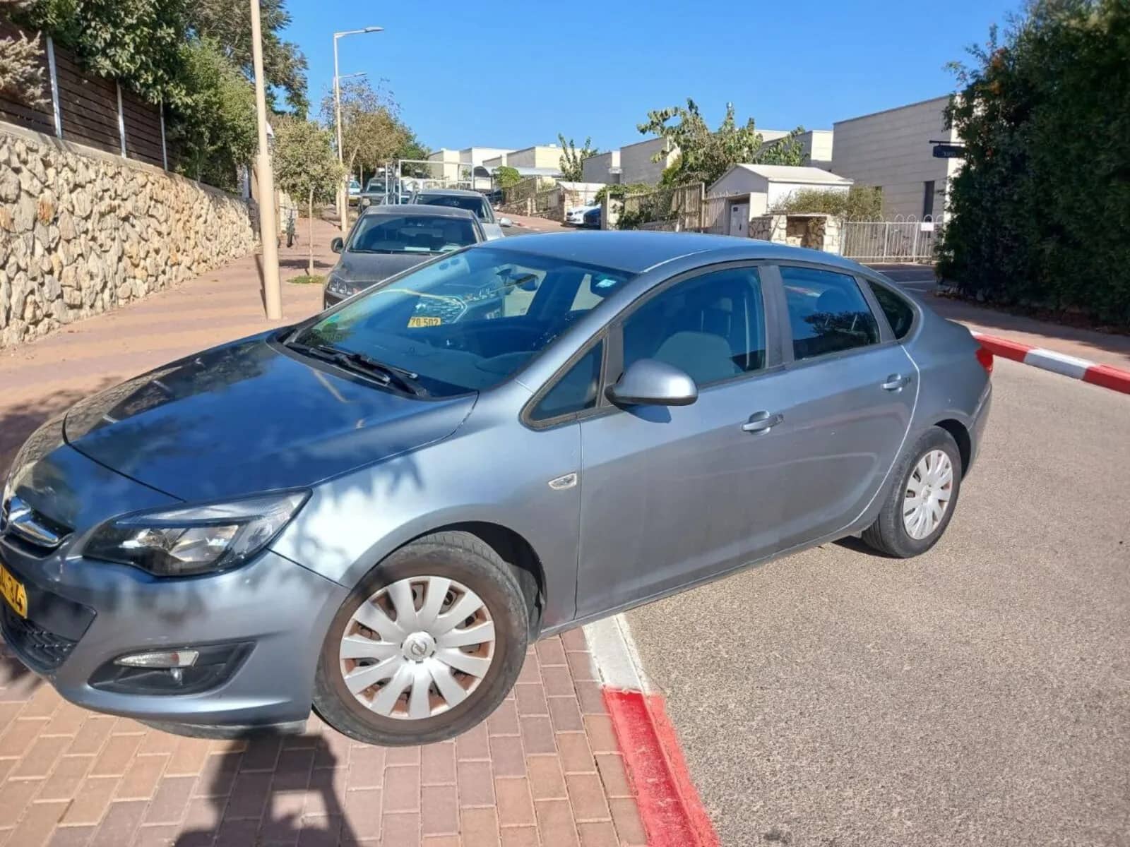 רכב שנקנה לפירוק בחיפה — 20