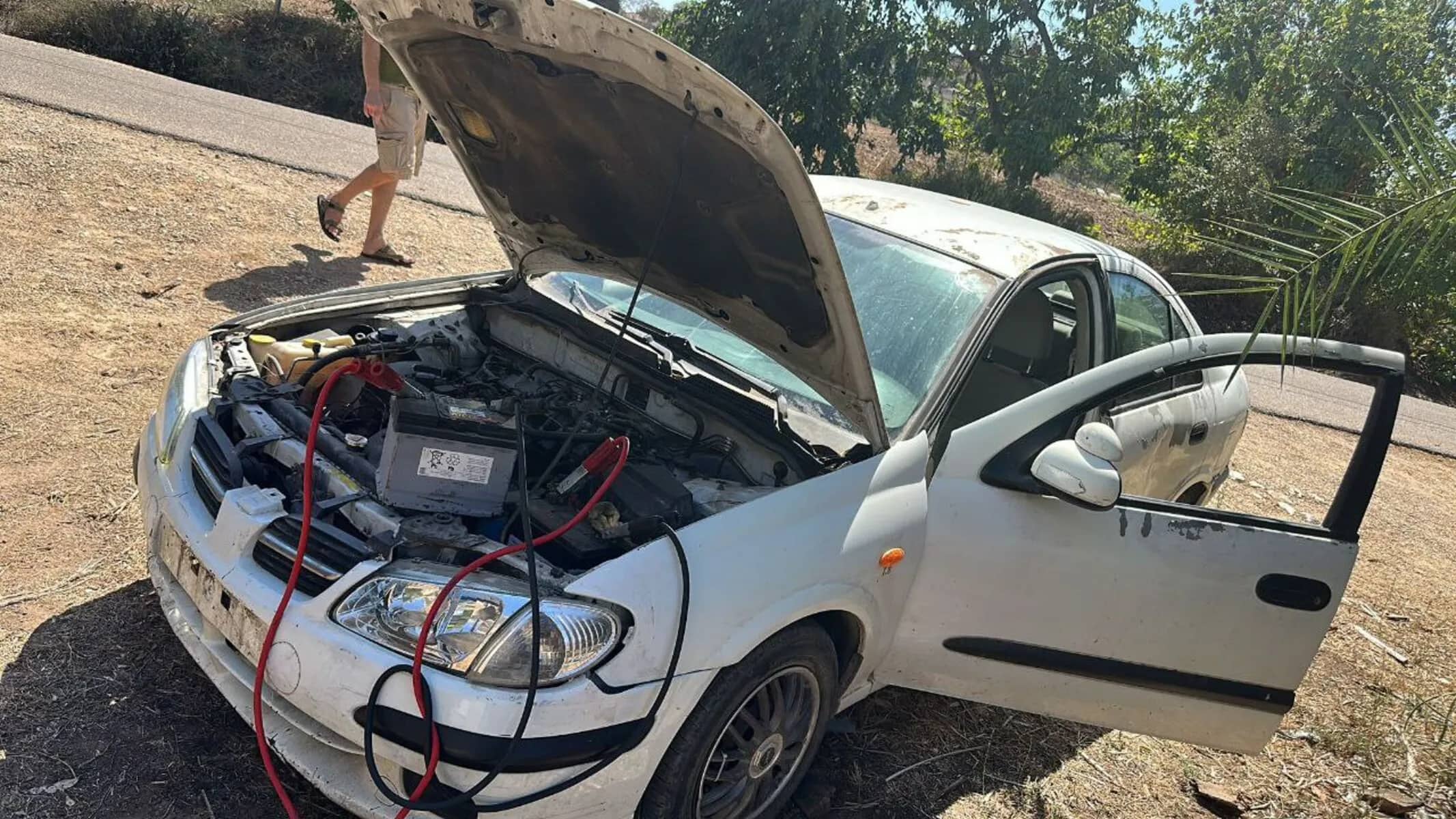 רכב שנקנה לפירוק בחיפה — 6
